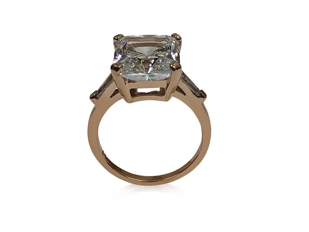 5 Carat AAA Highest Quality Radiant cut  and Baguettes in Rose Gold
