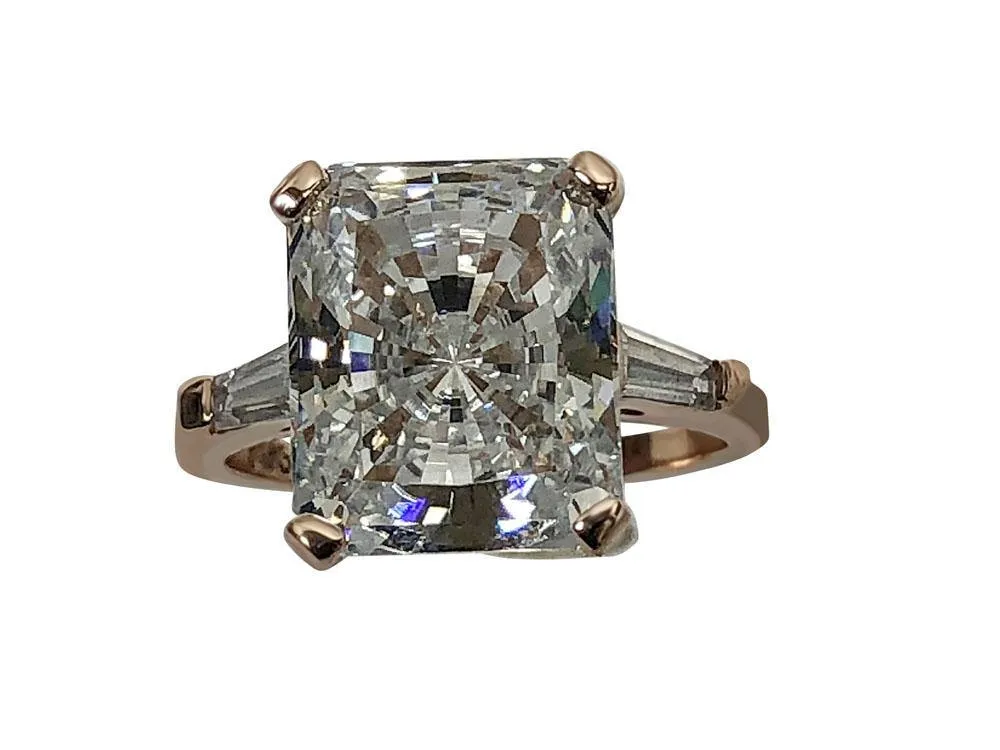 5 Carat AAA Highest Quality Radiant cut  and Baguettes in Rose Gold