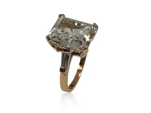 5 Carat AAA Highest Quality Radiant cut  and Baguettes in Rose Gold