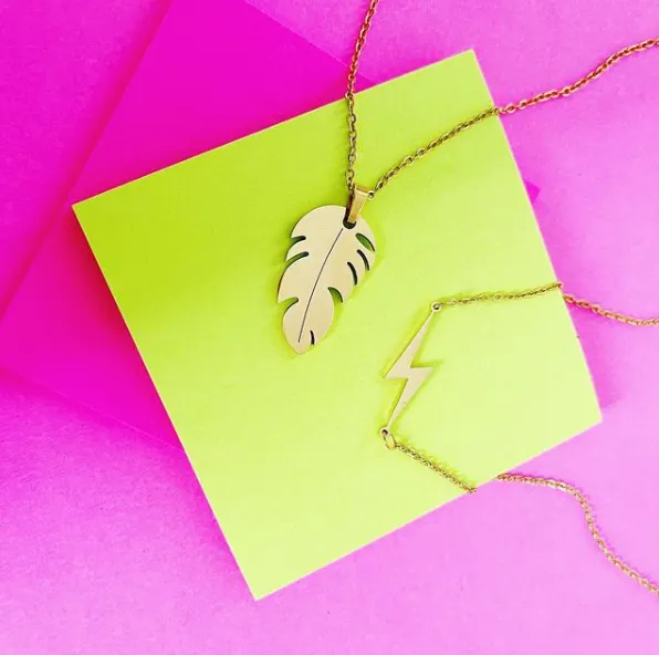 Gold Feather Pendant Necklace