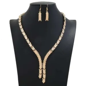 Golden Arrow: Punk Style Necklace Set