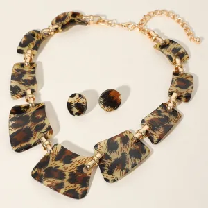 iLLASPARKZ Leopard Celluloid Acetate Plate Link Statement Necklace