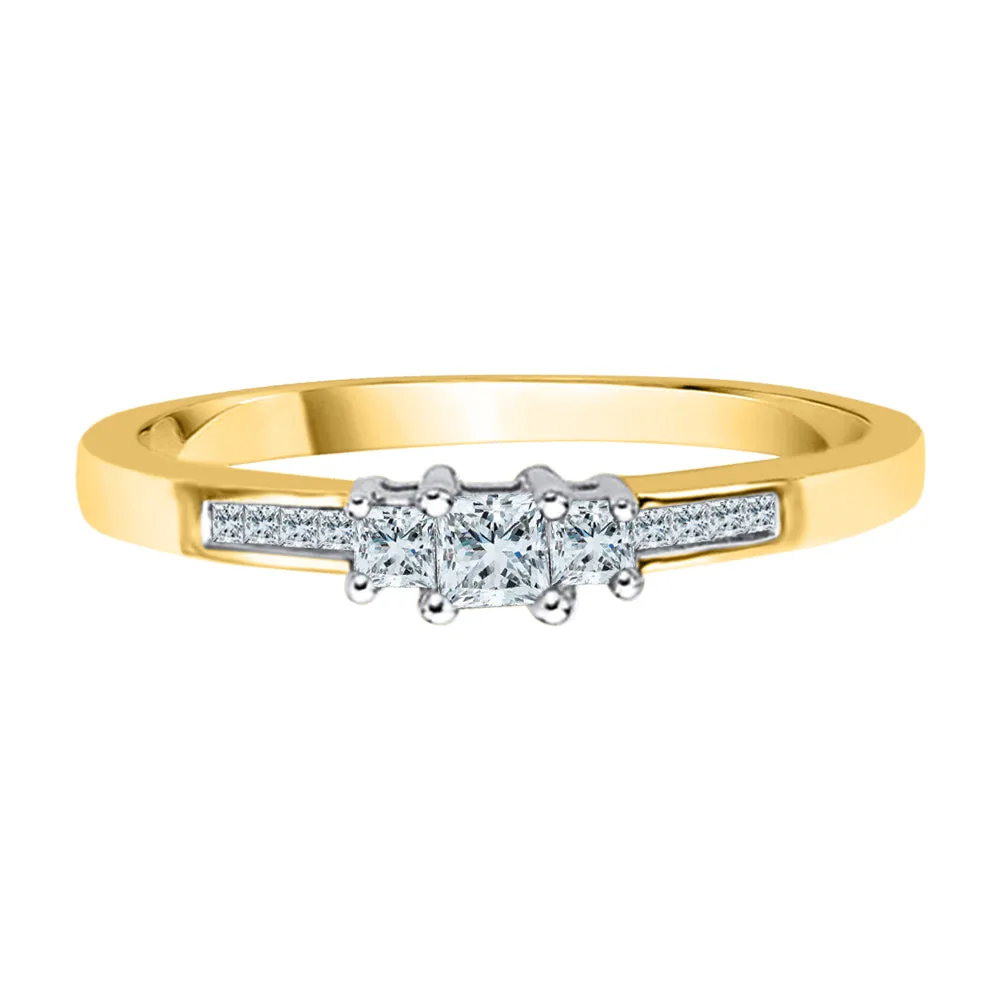 KATARINA 1/4 cttw Princess Cut Diamond Anniversary Ring