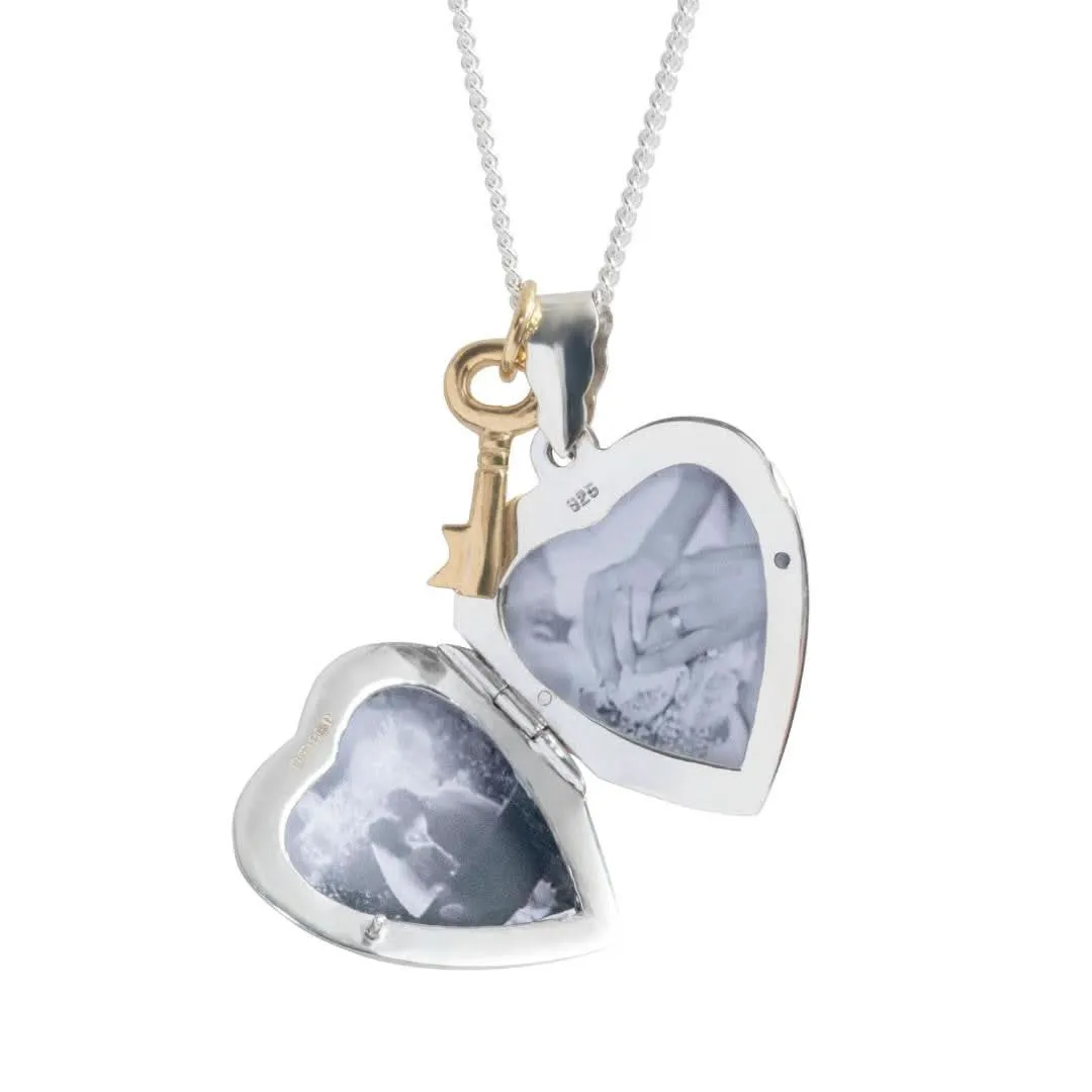 Key Locket White Gold   Photos