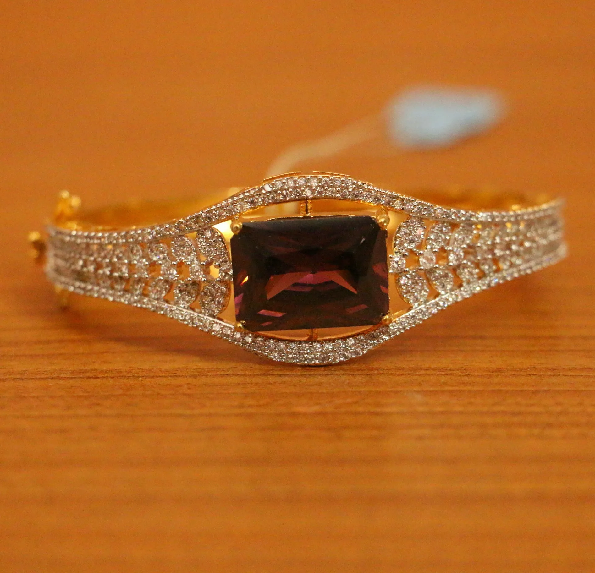 RHODOLITE DIAMOND LOOK CZ STUDDED OPENABLE BRACELET