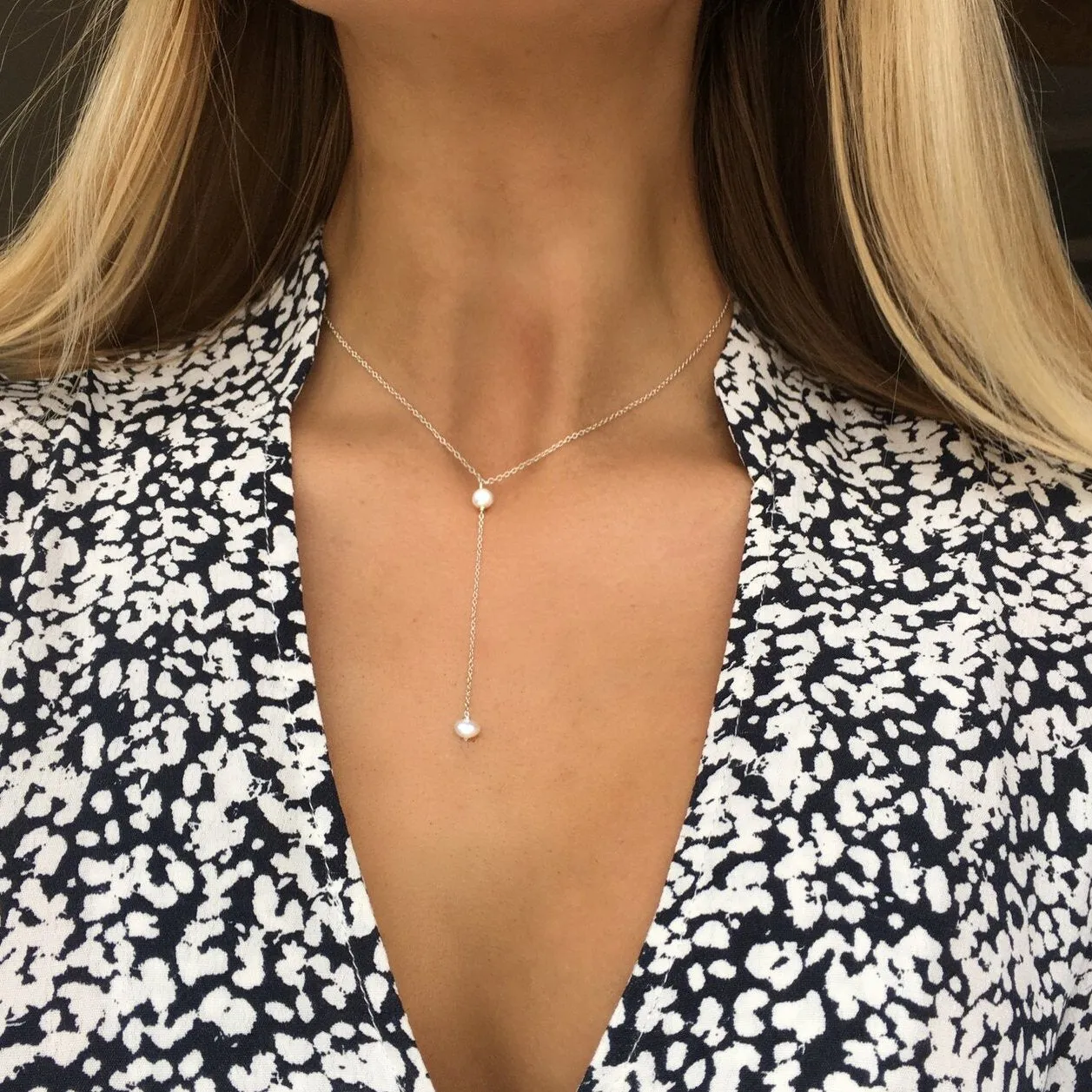 Rose Gold Pearl Lariat Necklace