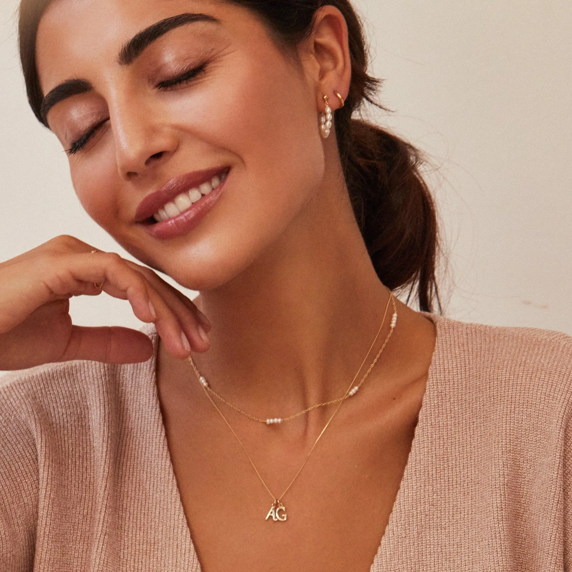 Solid White Gold Mini Pearl Choker