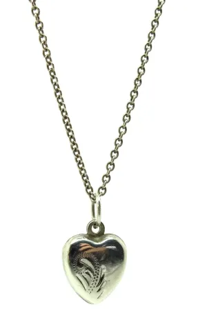 Vintage 1970s Tiny Silver Heart Pendant